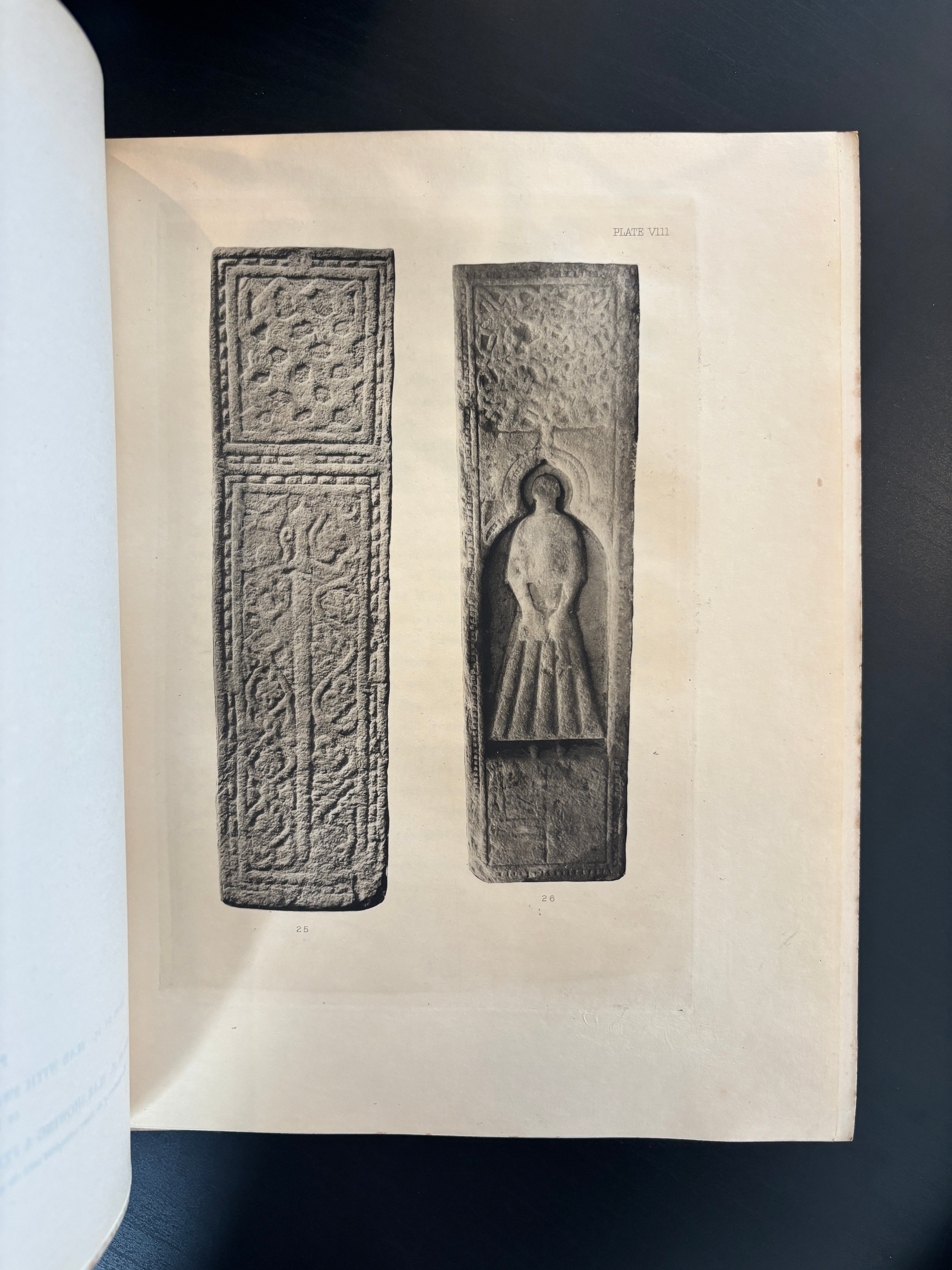 The Carved Stones Of Islay Robert C. Graham